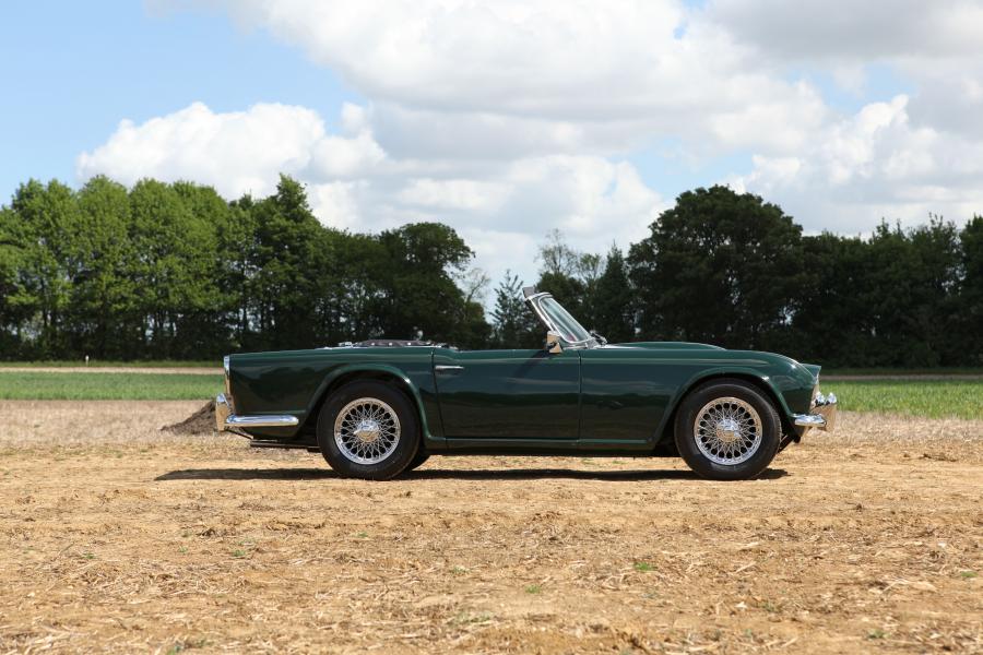  Triumph TR4 1961 года  (фото 13 из 26)